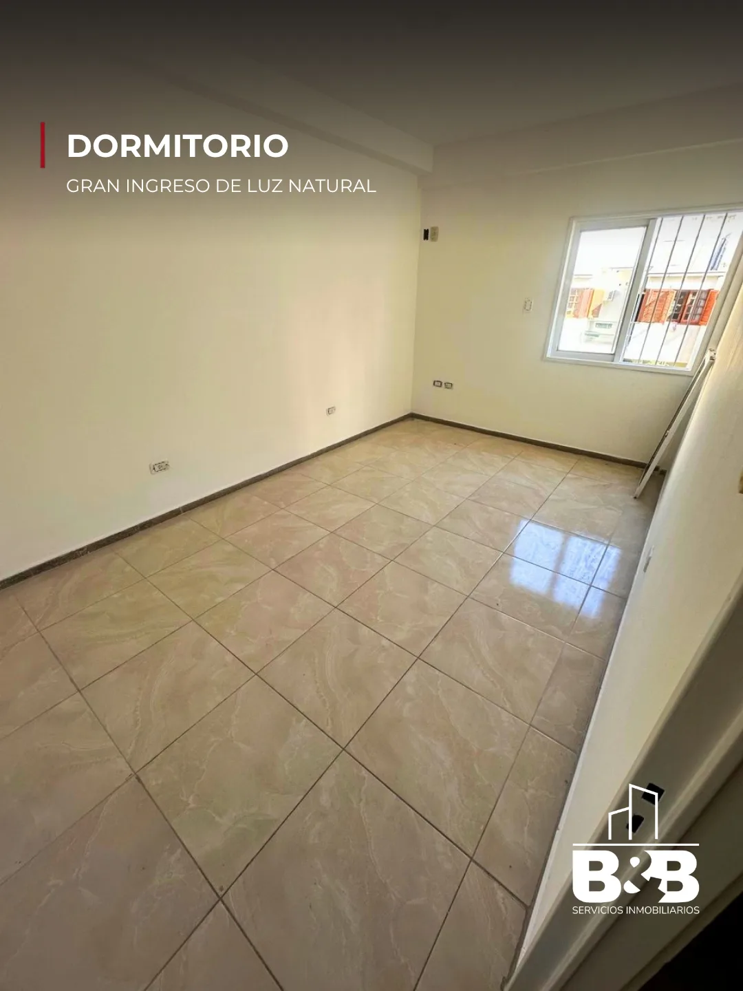 Dormitorio con ventana